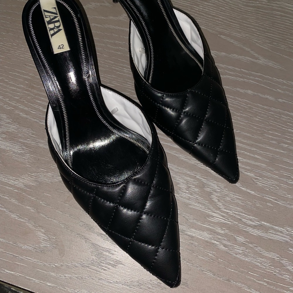 Zara quilted heeled mules size 11
